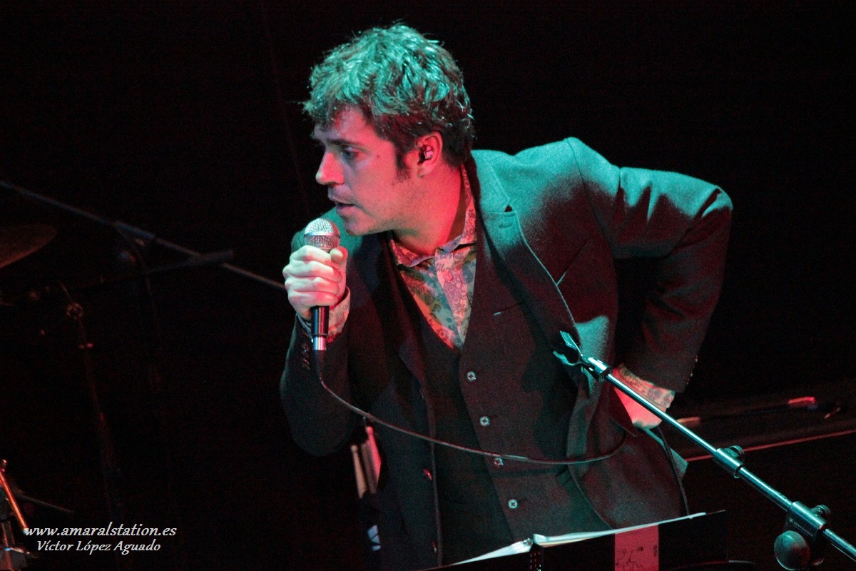 Iván Ferreiro en el teatro Lara